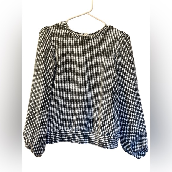 Other - ♥️Black & White Girls’ Sweatshirt with Puffed Shoulders and Cuffed Sleeves 14/16